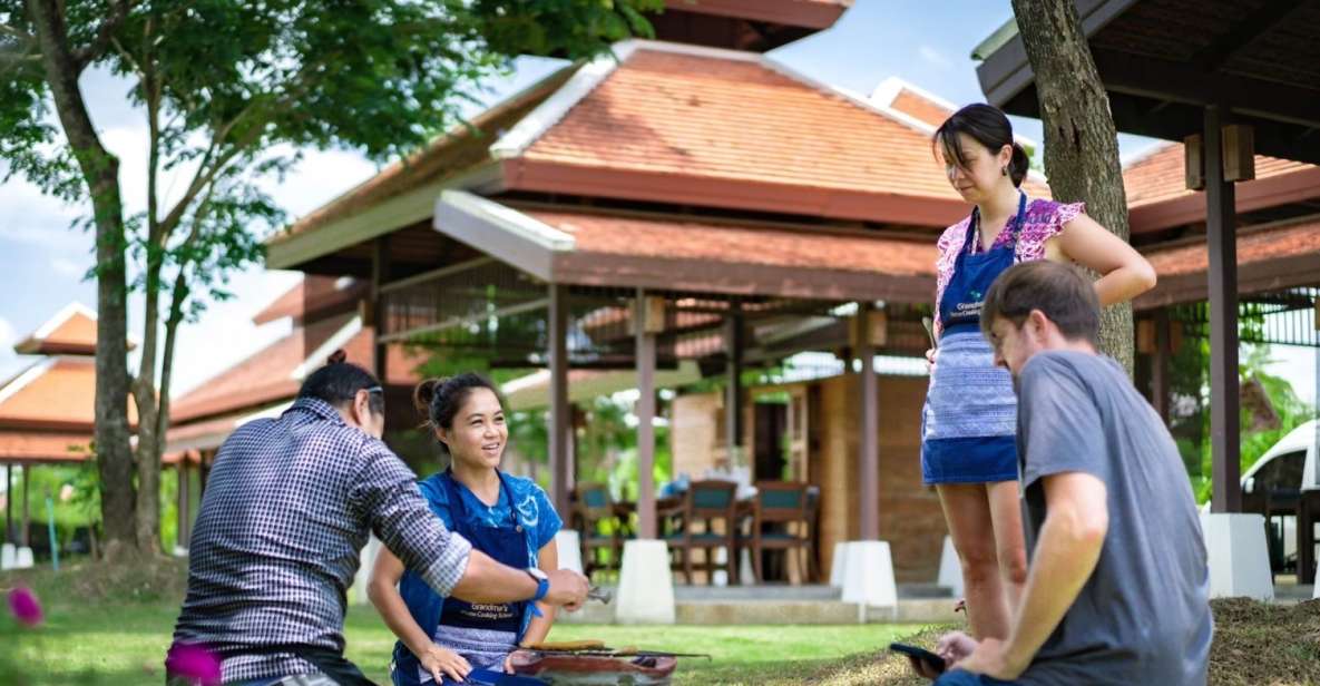 Chiang Mai: Local Northern Thai Cooking Class at Grandma's - Organic farm and chicken coop: get the flavor story with your hands