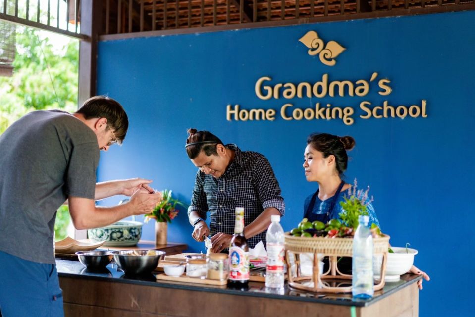 Chiang Mai: Local Northern Thai Cooking Class at Grandma's - Should you book Grandma’s Home Cooking School in Chiang Mai?