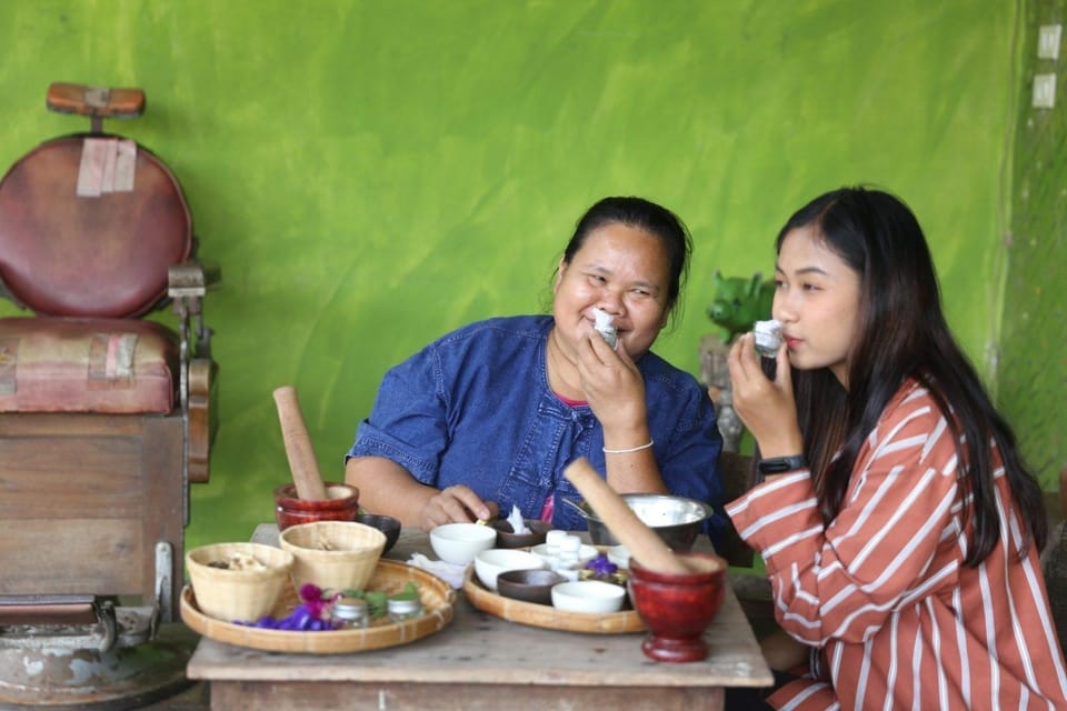 Chiang Mai : Making Herbal Ball And Inhaler - Practical Tips So You Get the Most Out of Your Inhaler