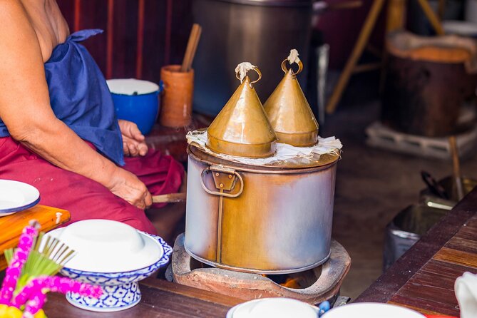 Chiang Mai Michelin Food Walking Tour with Professional Tour Guide - Price and What You’re Actually Buying