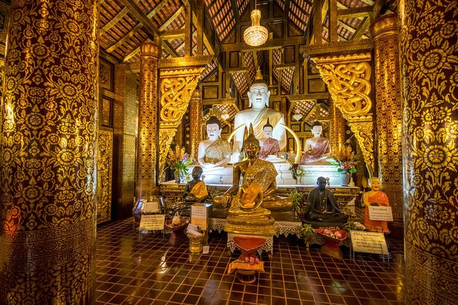 Chiang Mai Night Bike Tour - Wat Intakhin and the White Buddha Moment