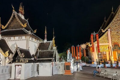 Chiang Mai Old City & Temples 3 hour Twilight Walking Tour - Price and value: what $18 actually buys