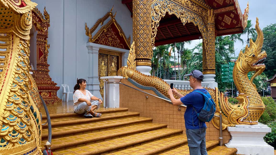 Chiang Mai Old City Twilight Walk Tour: Lanna Majestic Glow - Stop 2: Wat Chedi Luang, the Big Pagoda, and the Monk Connection