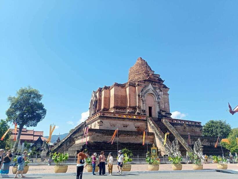 Chiang Mai: Private City Tuk-Tuk Tour - A practical 4-hour route through Chiang Mai’s Old City sights