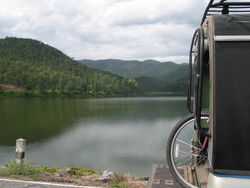Chiang Mai: Rainforest Guided Mountain Biking Tour - Mae Kuang Dam Viewpoint: Lunch by the Water and a Strong Midday Reset