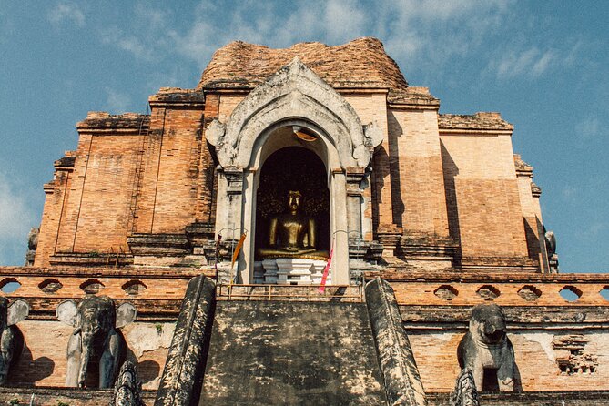 Chiang Mai Shared City Tour with Famous Temples - Wat Pha Lat: forest calm, mossy ruins, and a quieter kind of spirituality
