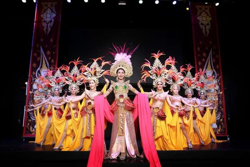 Chiang Mai: Siam Dragon Cabaret Show with Optional Transfer - The Photo Line After the Show: Fun or Cash-Forward?