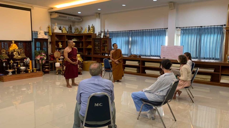 Chiang Mai: Silver Craftwork Temple Tour with Monk Meeting - Practical wear-and-walk tips: what to bring and what to expect inside chapels