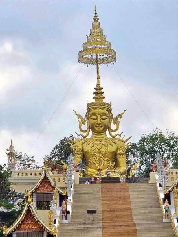 Chiang Mai: Sticky Waterfall scenic loop unseen lake &temple - Bua Thong Sticky Waterfall: Walk in the Water, Then Actually Rest