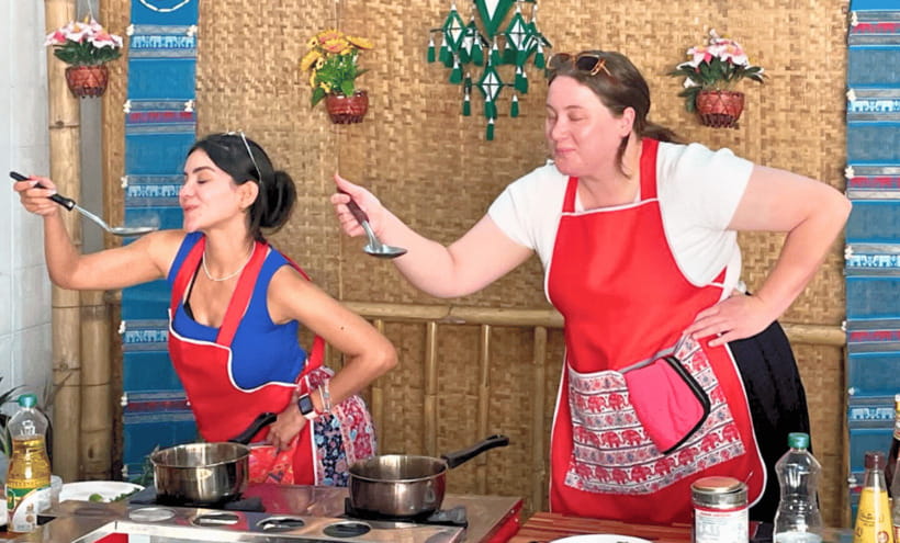 Chiang Mai : Super Fun Thai Cooking Class - From Local Market to Your Cutting Board