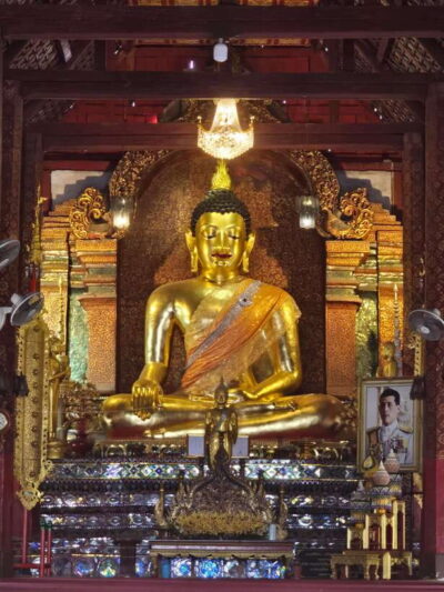 Chiang Mai: Temple & City Tour Part II - Wat Chiang Man: The 1296 Start Point and the Crystal Buddha Story