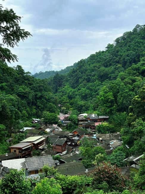 Chiang Mai: The Giant Café & Mae Kampong Village Day Trip - Who this trip suits best (and who should skip it)