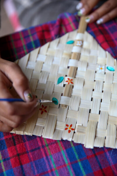 Chiang Mai : Traditional Lanna Bamboo Fan Weaving - Finding Baannoi Nornmuan’s workshop near Wat Gate