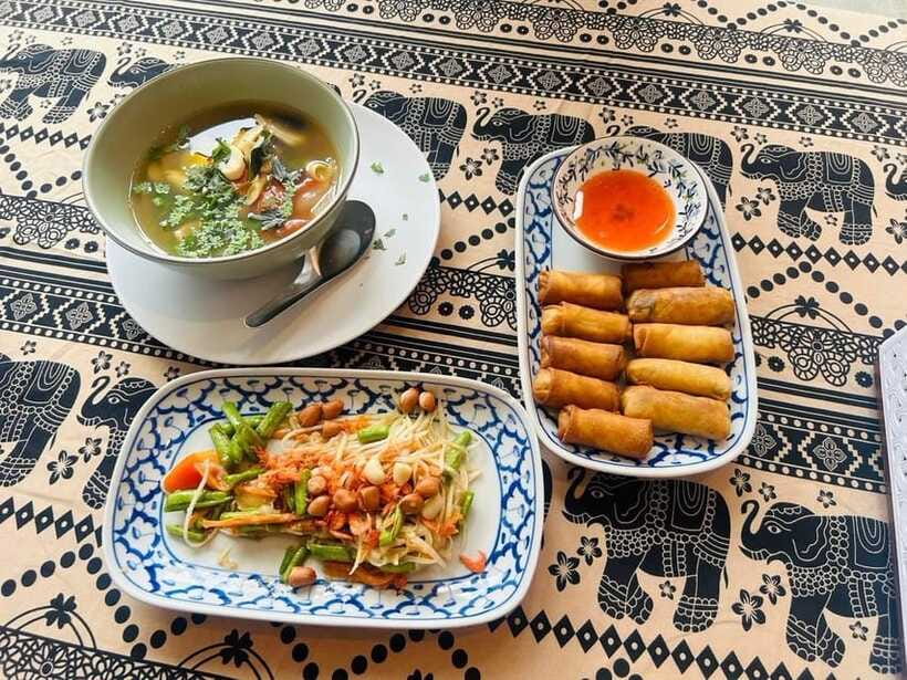 Chiang Mai: Traditional Thai Cooking Class with Market Tour - Who this tour fits best (and who should skip it)