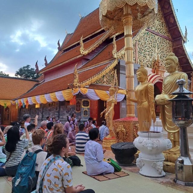 Chiang Mai: Wat Pha Lat & Wat Phra That Doi Suthep Tour - Riding Up Toward Doi Suthep: The Curvy Road Is Part of the Story