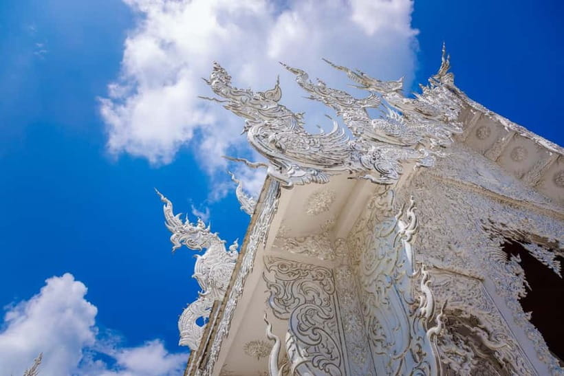 Chiang Mai: White, Red/Black & Blue Temples Tour with Lunch - Included value: what you’re actually paying for at $33