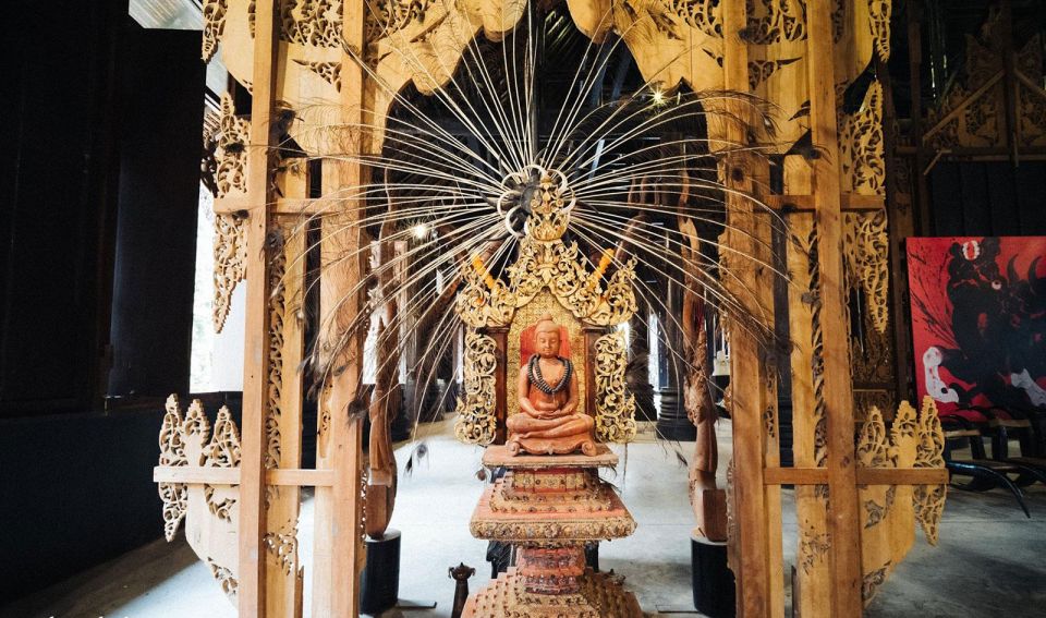 Chiang Mai: White, Red/Black & Blue Temples Tour with Lunch - The Karen long-neck village: optional, memorable, and emotionally loaded