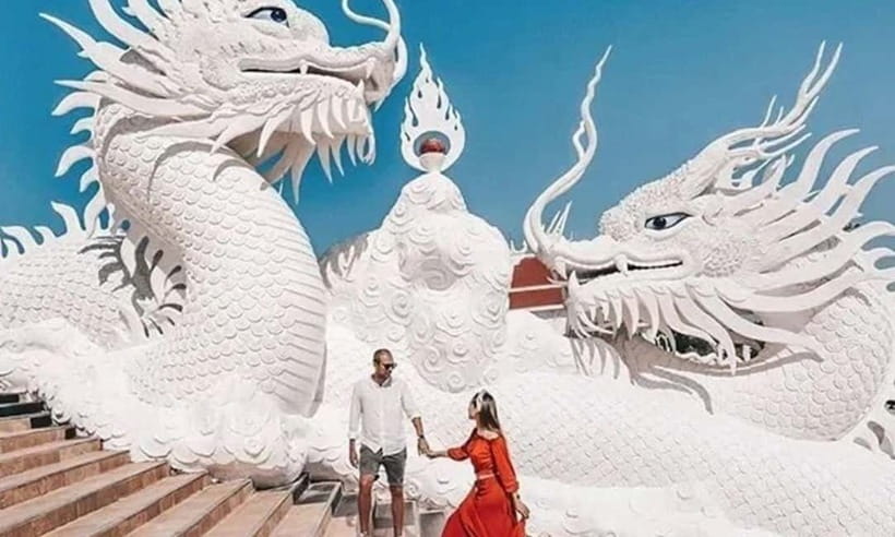 Chiang Mai: White Temple, Blue Temple, and Black House Tour - How the pacing works for a one-day Chiang Rai plan