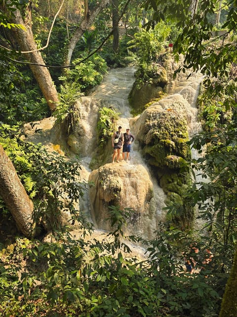 Chiang Mai:Sticky Watefall private tour with lunch - Photo Support That Doesn’t Feel Like A Sales Pitch