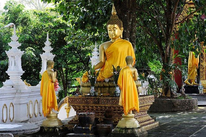 Chiang Rai Day Tour from Chiang Mai + The Long Neck Hill Tribe With Boat - How This Chiang Rai Day Tour Really Feels From Chiang Mai