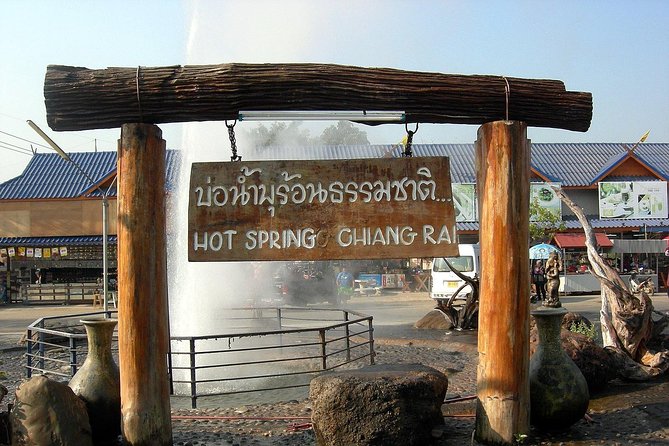 Chiang Rai One Day: White Temple, Golden Triangle, Akha Hilltribe - Wat Rong Khun (White Temple): What Makes It Worth the Early Start