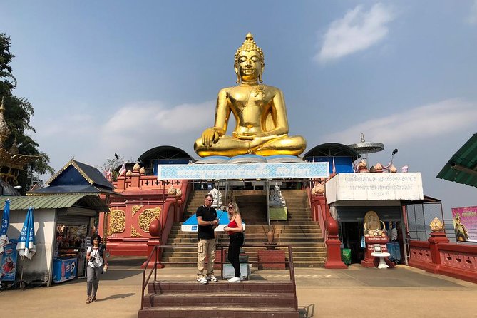 Chiang Rai One Day : White Temple, Golden Triangle, Boat Ride to Laos, Long Neck - A 7:00 AM Chiang Rai Run: What the Day Really Looks Like