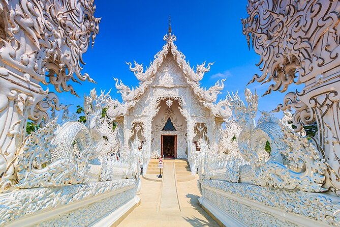 Chiang Rai Temples Private Tour from Chiang Mai - All Inclusive - Quick hits before you go