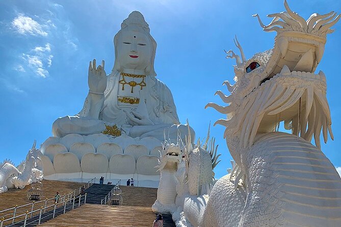 Chiang Rai Temples Private Tour from Chiang Mai - All Inclusive - Wat Phra That Doi Khao Kwai: forest paths and panoramic views