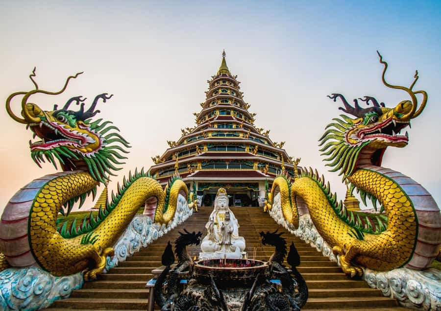 Chiang Rai White, Blue, Red 3 Temples Tour - A Long-Drive Day That Starts Early in Chiang Mai