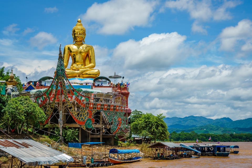 Chiang Rai White Temple and Blue Temple Day Tour - Should you book this Chiang Rai White and Blue Temple day tour?