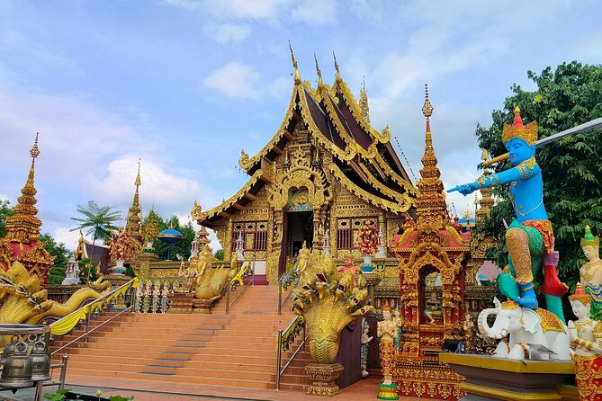 Chiang Rai Wonders: White, Blue & Red Temples and Hot Spring - Stop 3: Wat Rong Khun (White Temple) and why it’s so iconic