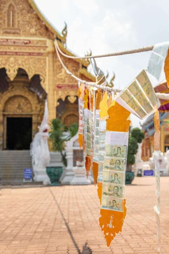 Chiangma: Wat ban den, Blue Temple & Sticky Waterfall. - Key things that make this tour worth your time