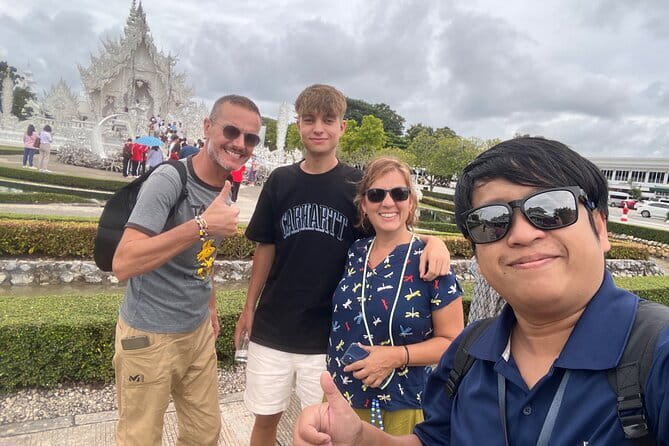 ChiangMai 1DayTour:Elephant Sanctuary,king&queen pagoda,waterfall - Two waterfall stops: why timing and weather matter