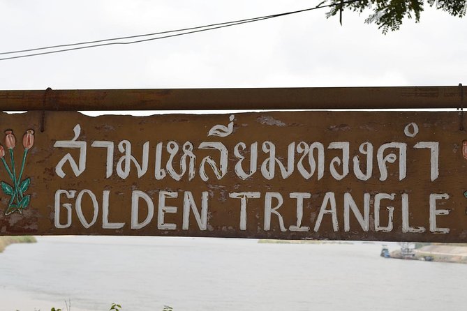 Chiangrai day trip Private Tour - Optional Extras: Boat Trip on the Maekhong and Long Neck Village