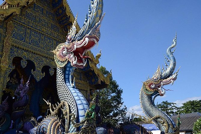 Chiangrai Round Trip Classic Tours 3 Days 2 Nights - Day 2: Blue Temple, Maekok river boat ride, and Baan Dam Museum