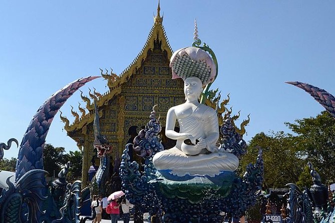 Chiangrai Round Trip Classic Tours 3 Days 2 Nights - Day 3: White Temple (Wat Rong Khun), Mae Kunag Dam lunch, hot spring feet, and Bor Sang