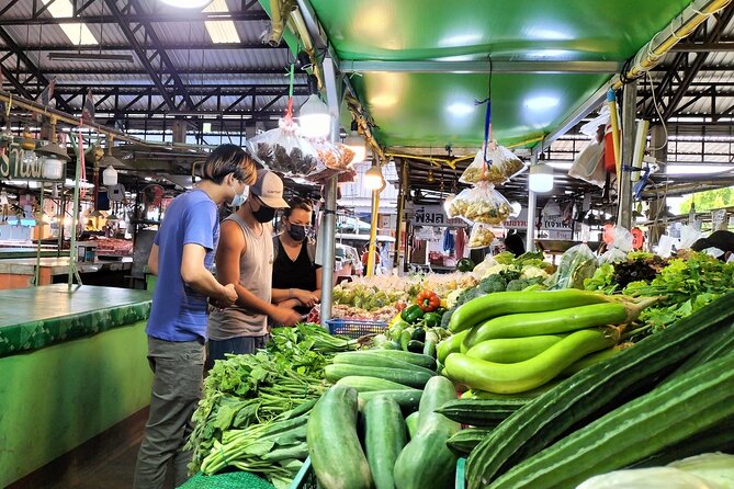 Cooking class in organic garden and local market tour ThaiCottage - Pickup and the 3 km transfer limit