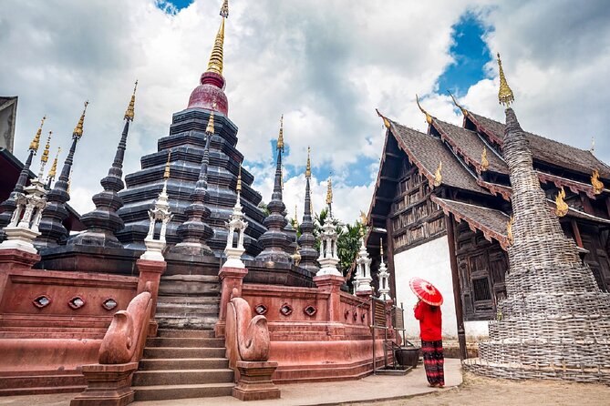 Customized Full Day Tour to Chiang Rai from Chiang Mai - Wat Rong Seur Ten (Blue Temple): Color, Gold, and Local Legends