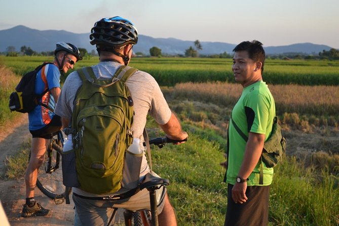 Cycling tour and Buatong waterfall - Pedaling through Mae Ngat Valley, the Chiang Mai way