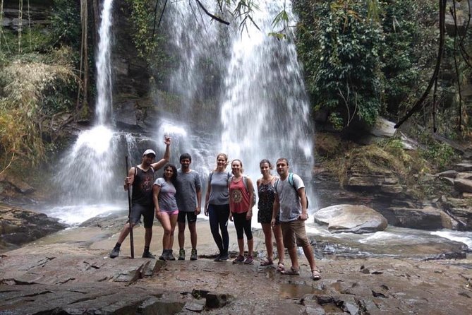 Doi Inthanon Day Trip:Twin Pagodas,Soft Hiking,Coffee Plantation - Stop 5: Hill tribe villages and the craft-market way of seeing local life