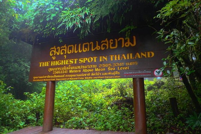 Doi Inthanon National Park with Nature Trail Trekking 1-Day Tour - Stop 2: Doi Inthanon Summit—the short walk that can feel cold