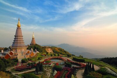 Doi Inthanon Waterfall and Royal Project Chiang Mai - Wachiratharn Falls: the wow moment early in the day