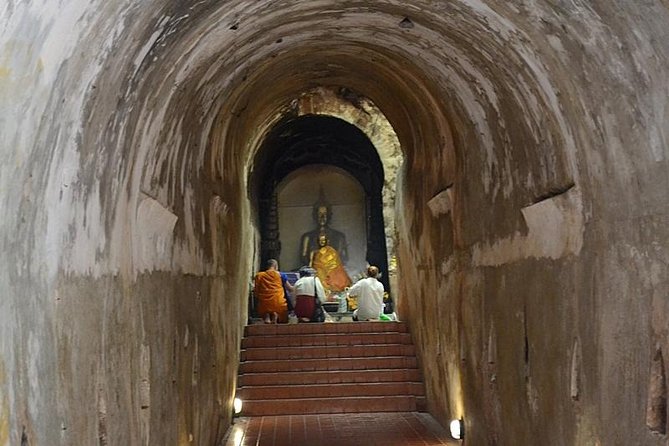 Doi Suthep at Evening. - Your Guide (and the Two-Person Team) Makes the Difference