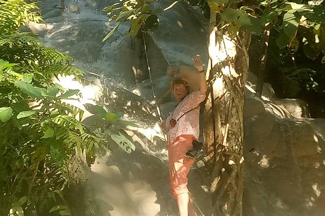 Doi Suthep Temple and Bau Thong Waterfalls Private Tour - Quick Tips to Make It Smoother