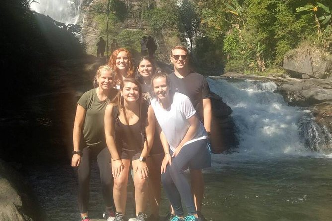 Doi Suthep Tour: Trekking at Doi Inthanon National Park with Lunch - Lunch and hydration: the value inside the buffet
