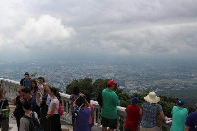 DON'T miss It ! Doi suthep temple+ Hmong village - Wat Phra That Doi Suthep: Cable Car Up, Temple In