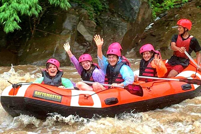 Ethical Elephant Visit and White Water Rafting in Chiang Mai - Lunch at a local family-run restaurant (with vegetarian options)