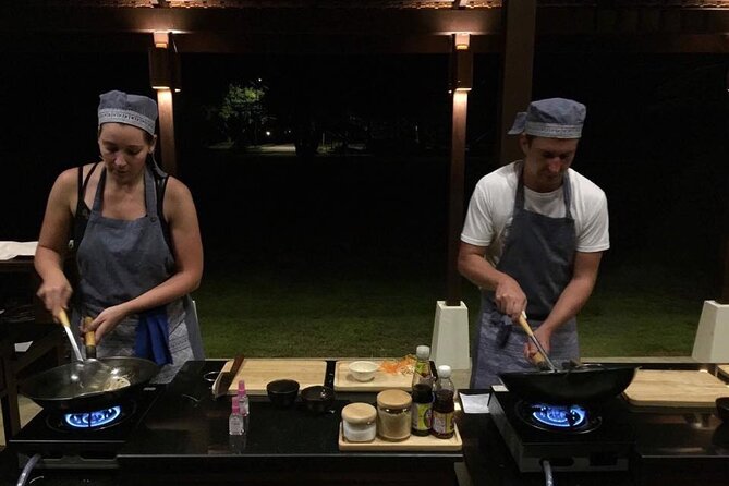Evening Cooking Class in Traditional Pavilion with Beautiful Garden - Chiang Mai - Curry paste from scratch: the skill that changes everything