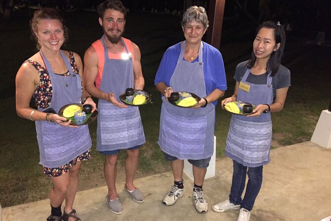 Evening Cooking Class in Traditional Pavilion with Beautiful Garden - Chiang Mai - Eating together: why sharing your food is part of the lesson