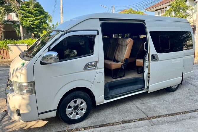 Explore All Day – Private Van & English-Speaking Guide/Driver - How the private format changes your Chiang Mai day